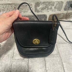 Vintage Coach Everett Crossbody Bag 9934 black leather mini bag